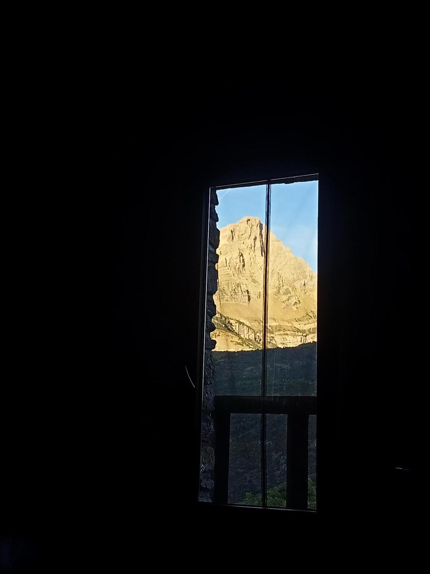 Suite En Cuadra Pajar, Casa Rural Hoz de Jaca Zewnętrze zdjęcie